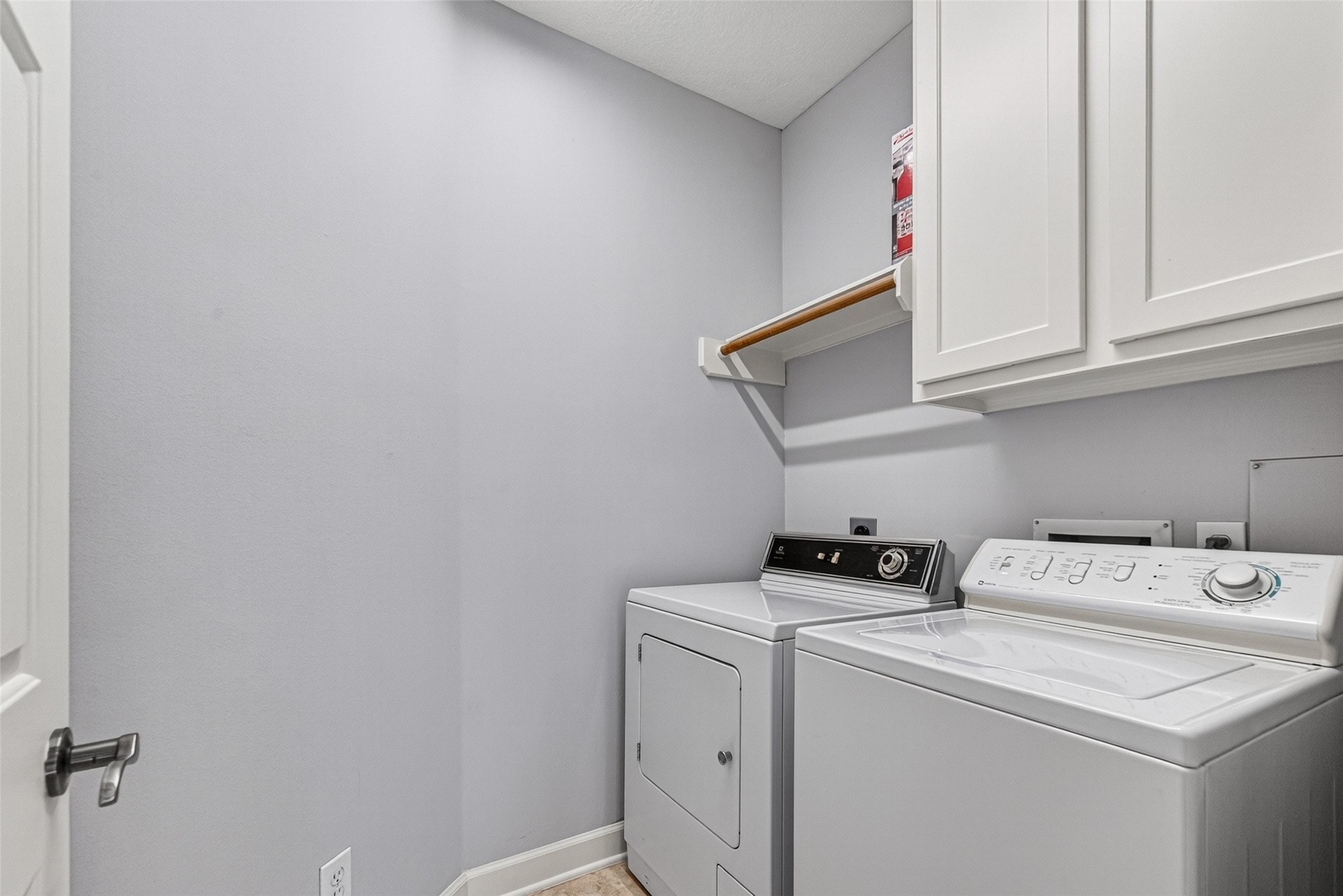 4502 Rose Street Houston, TX 77007 - Photo 36 of 40 Laundry room located upstairs between the bedrooms