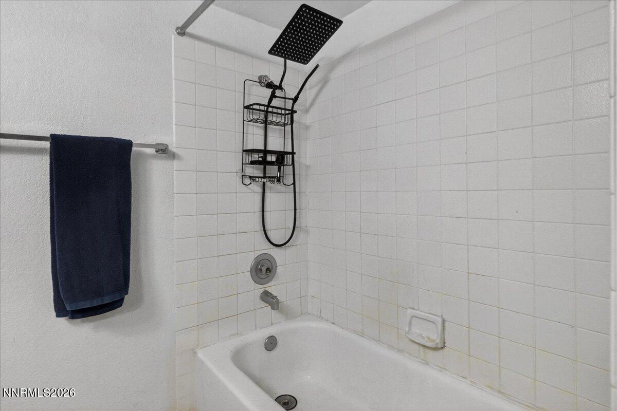 4380 Matich Drive Reno, NV 89502 - Photo 8 of 21 bathroom 3
