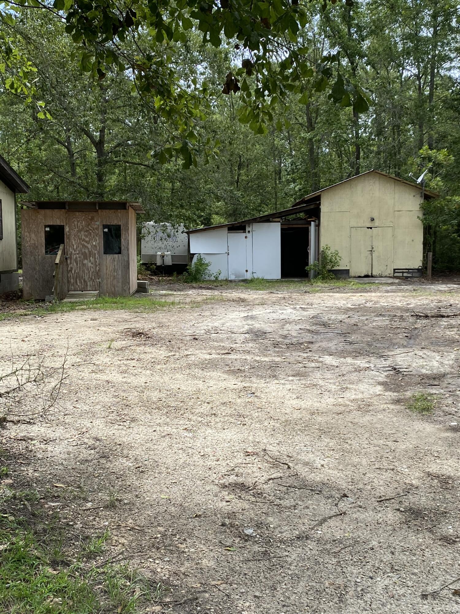 297 Mizell Road Dorchester, SC 29437 - Photo 6 of 14 CE30DE62-85EC-4813-BF0C-A7E1D7182E18