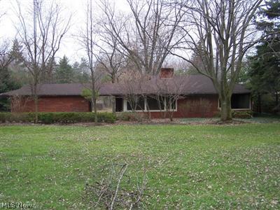 865 Howland Wilson Road Northeast Warren, OH 44484 - Photo 1 of 1 Gallery Image 1