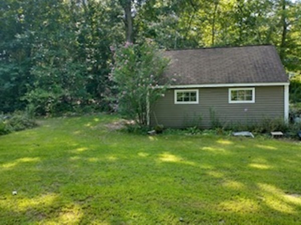 46 Apple Road Brimfield, MA 01010 - Photo 29 of 37 front view of house with a yard