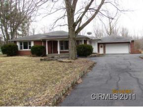 1090 East Charles Road Marion, IN 46952 - Photo 1 of 9
