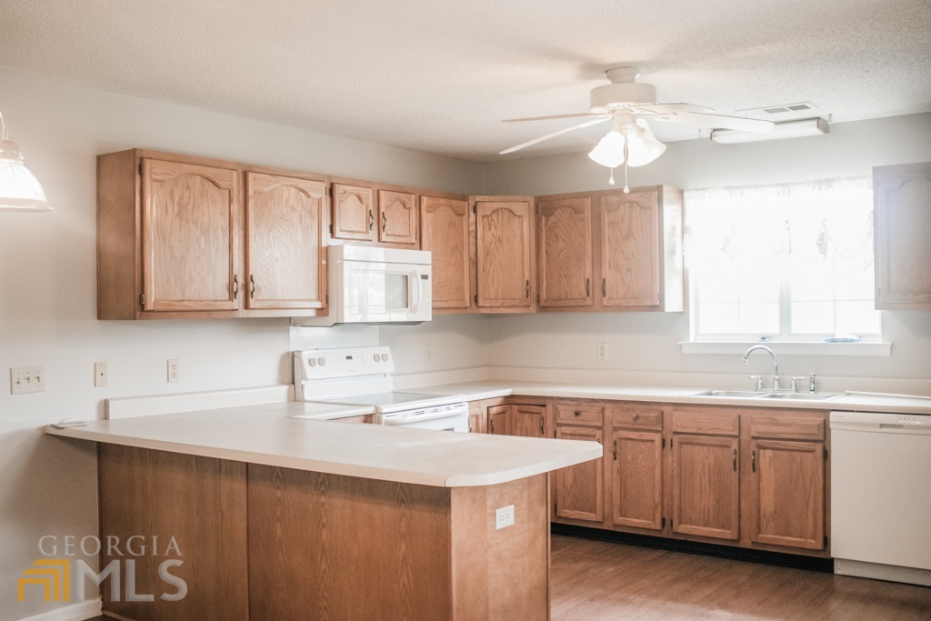 20 Lakeside Drive Rincon, GA 31326 - Photo 3 of 11