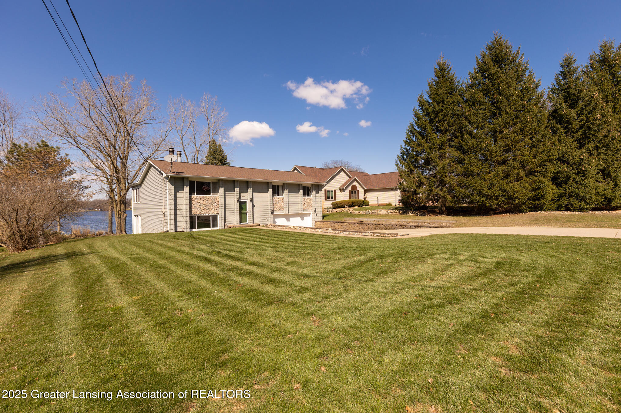 9605 Jason Road Laingsburg, MI 48848 - Photo 3 of 40 3