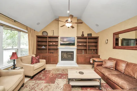 $990,000 | 2818 Palmetto Bend, Richmond, TX 77406