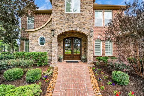 $990,000 | 2818 Palmetto Bend, Richmond, TX 77406