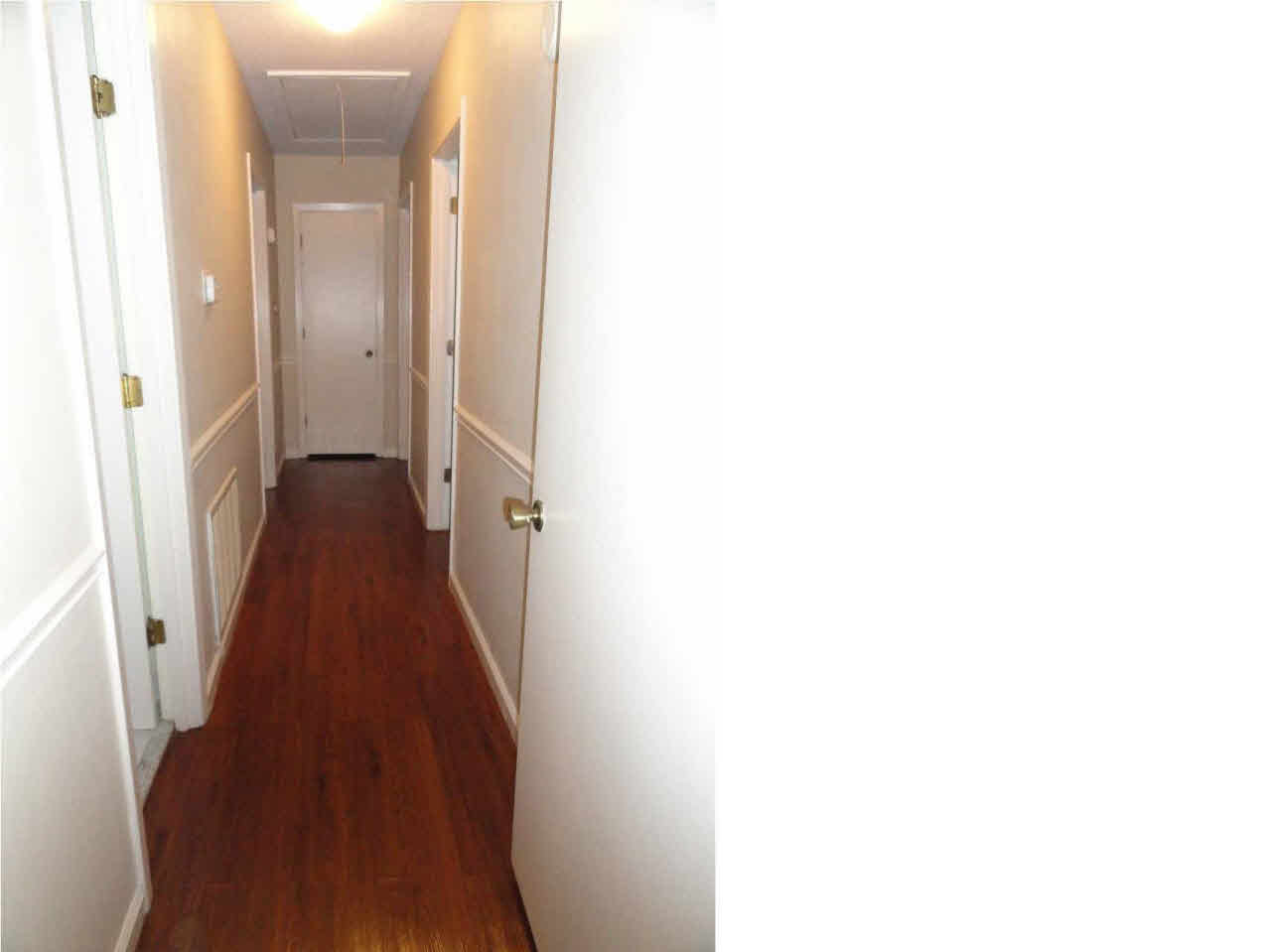 105 Covewood Road Brandon, MS 39047 - Photo 9 of 24 Hallway to bedrooms!