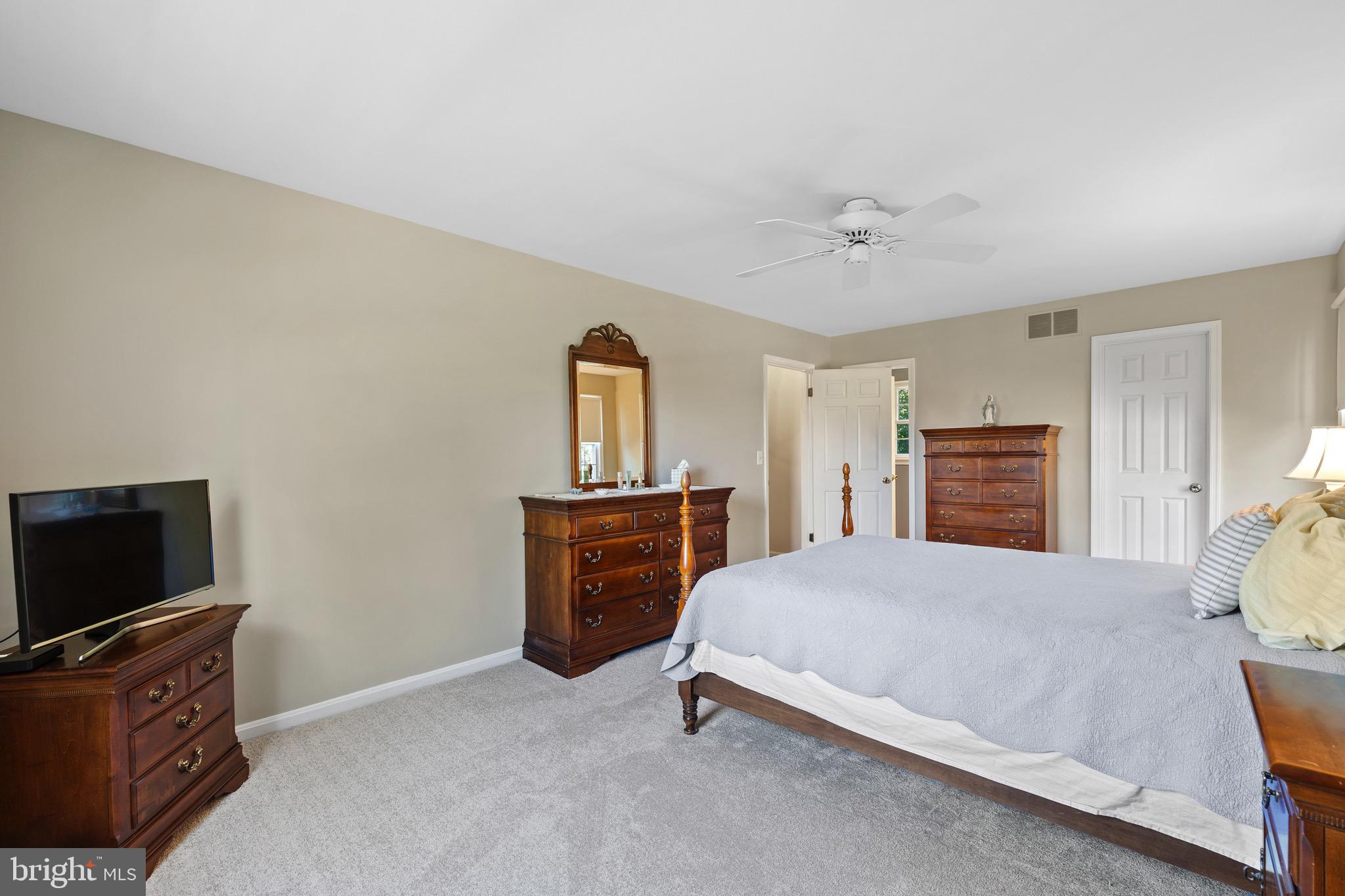 14910 Old York Road Phoenix, MD 21131 - Photo 21 of 39