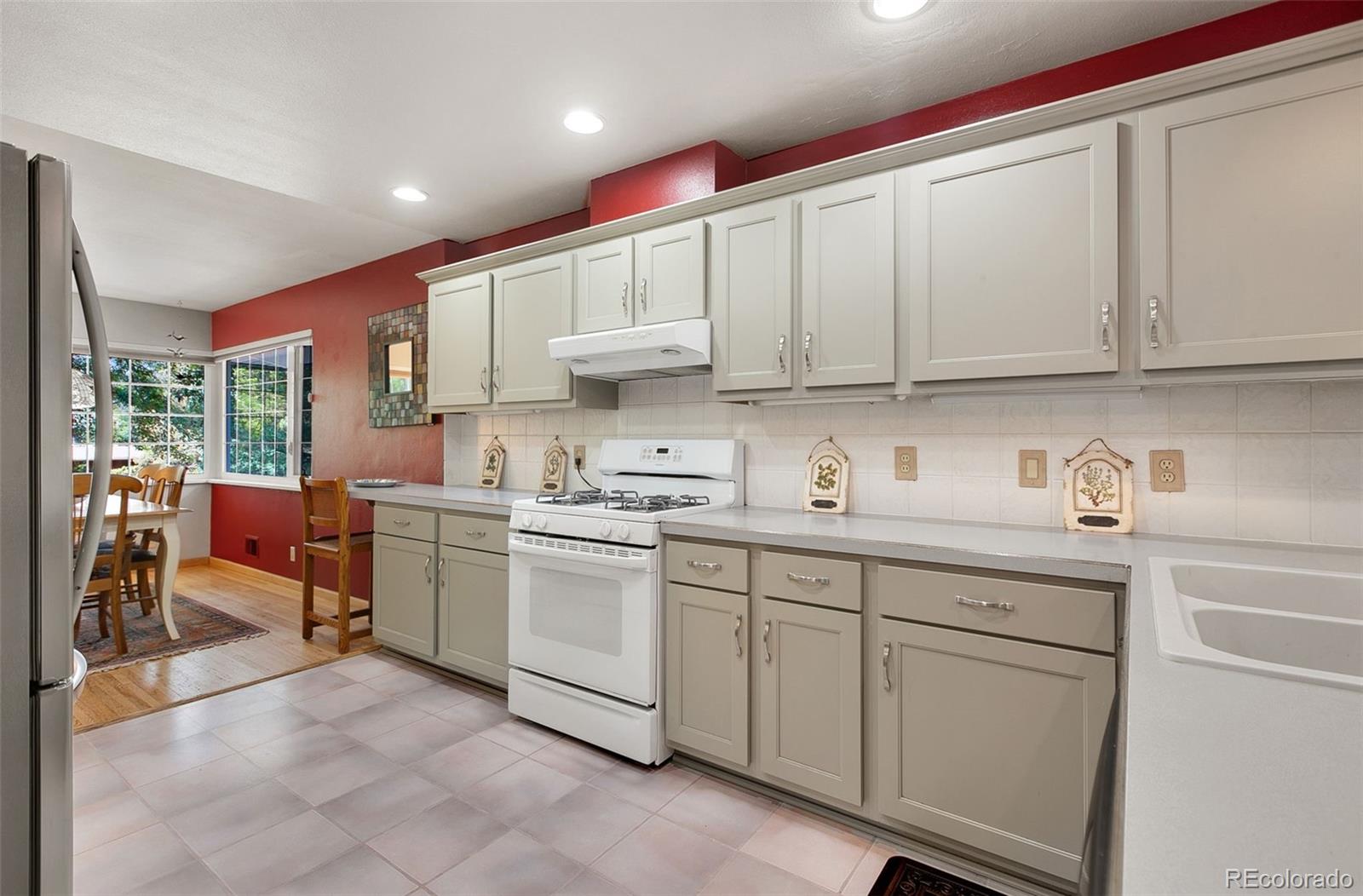 1370 Normandy Road Golden, CO 80401 - Photo 10 of 33 Gallery Image 10