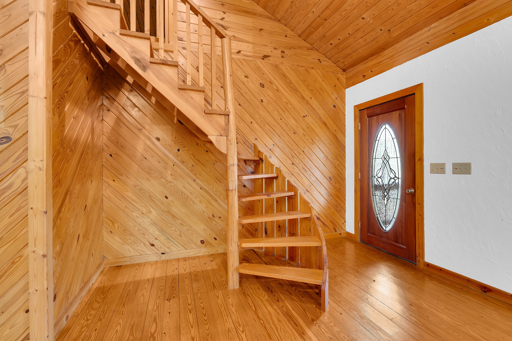 551 Shippmans Creek Road Wartrace, TN 37183 - Photo 15 of 75 a view of front door with wooden floor