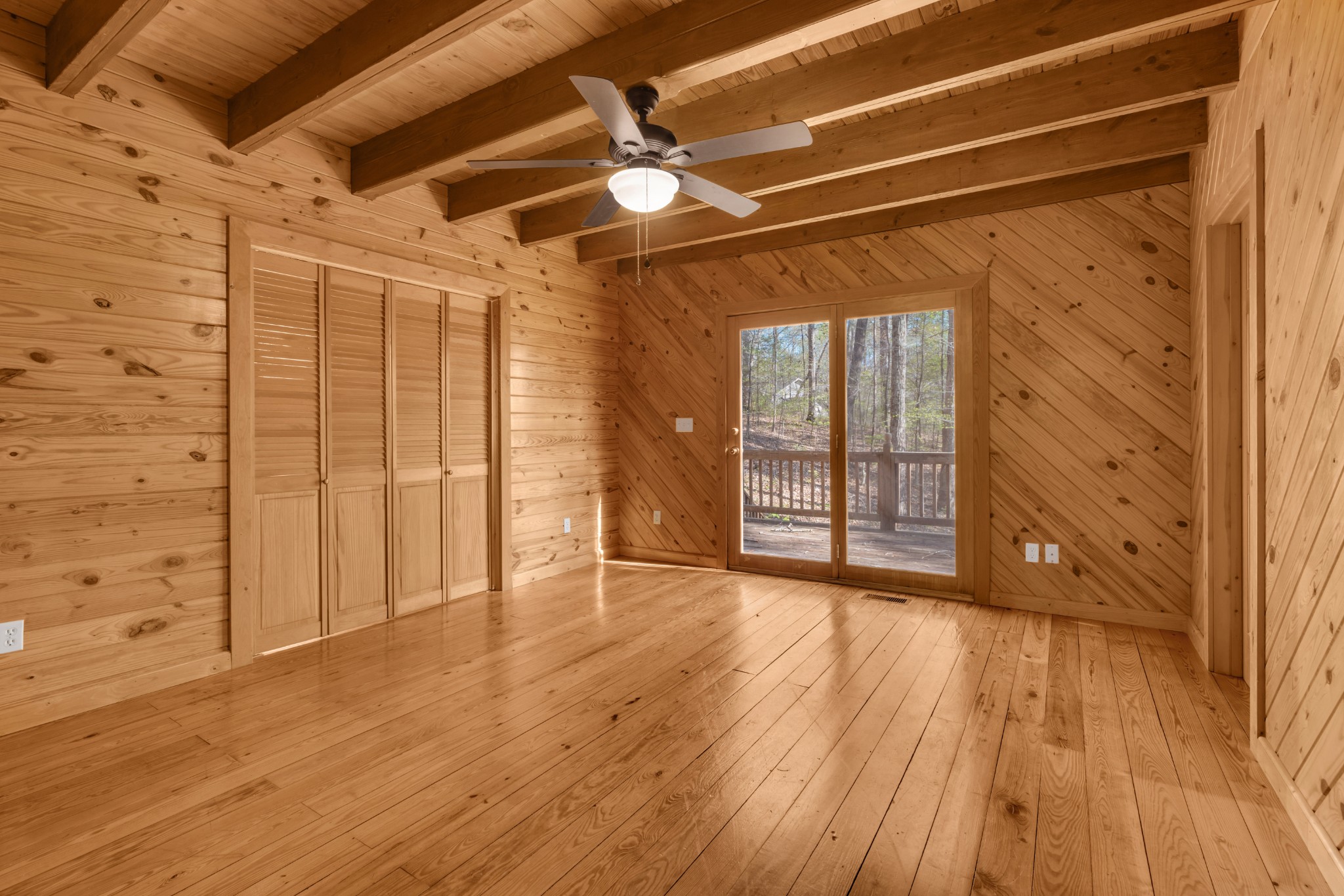 551 Shippmans Creek Road Wartrace, TN 37183 - Photo 36 of 75 a view of an empty room with wooden floor and a window