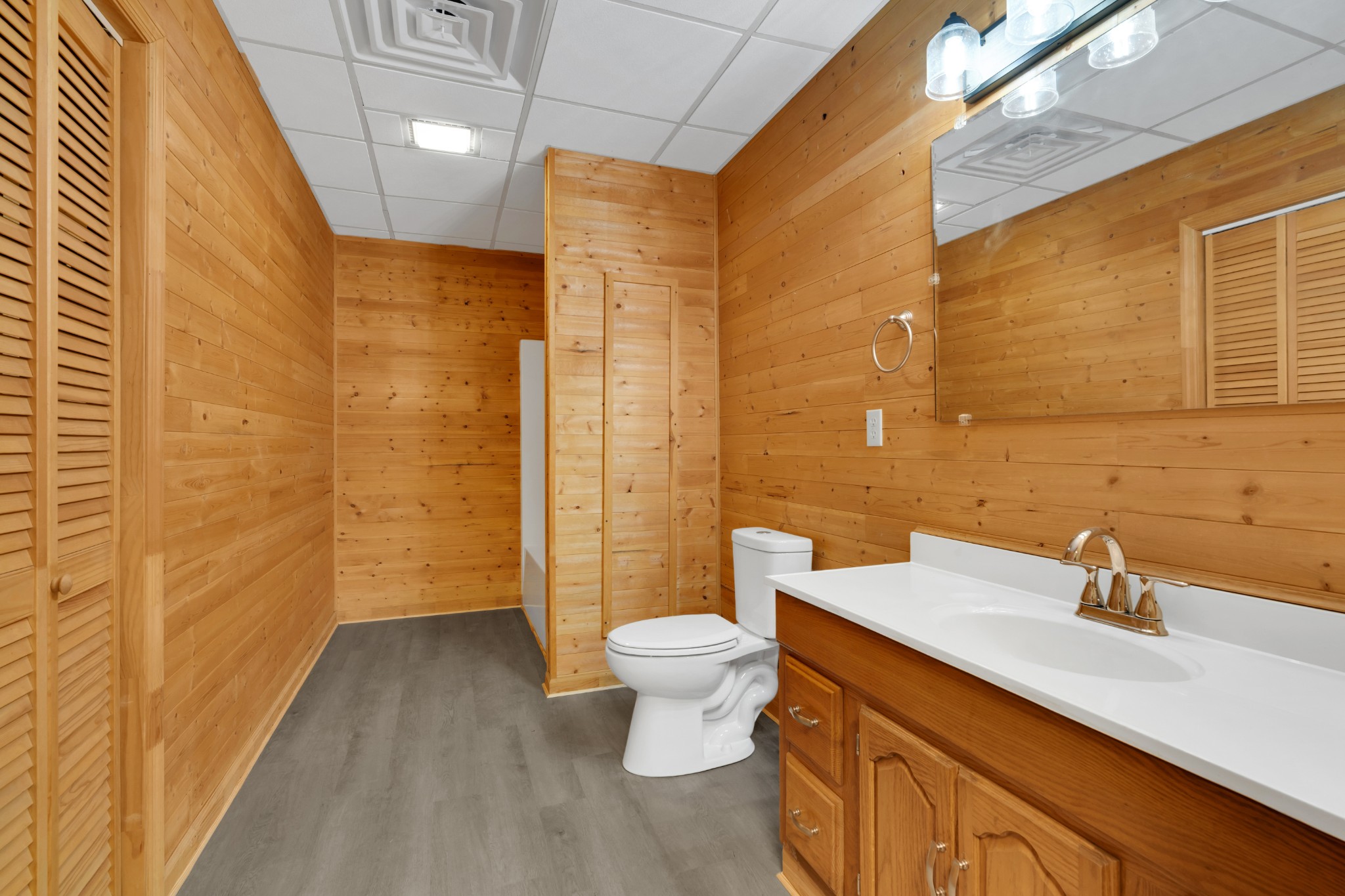 551 Shippmans Creek Road Wartrace, TN 37183 - Photo 37 of 75 a bathroom with a sink a toilet and shower