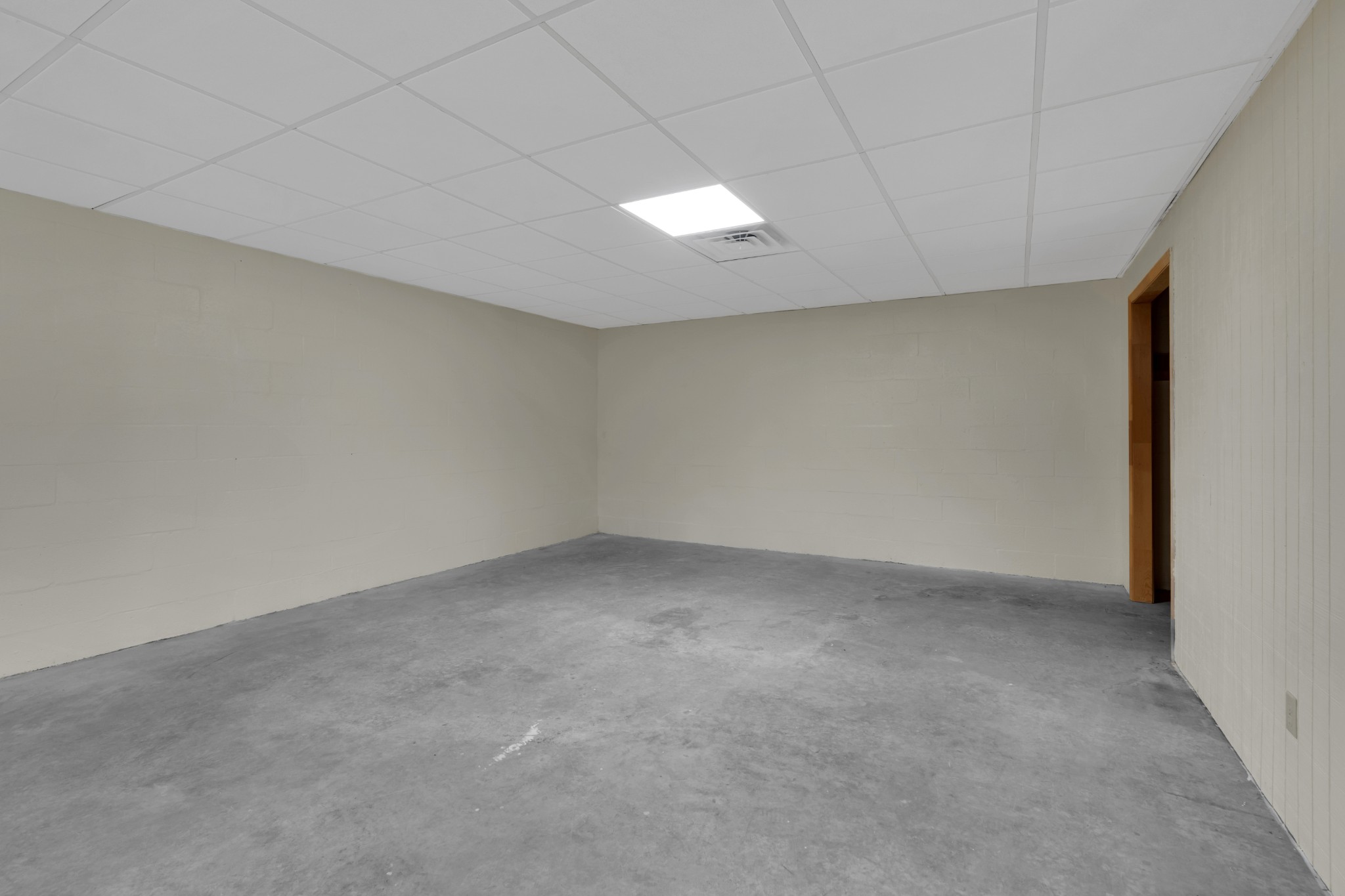 551 Shippmans Creek Road Wartrace, TN 37183 - Photo 49 of 75 a view of empty room