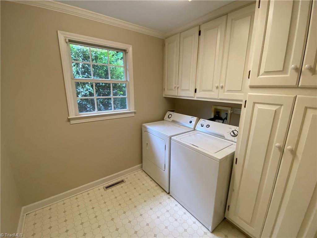 222 Jackson Road Mount Airy, NC 27030 - Photo 6 of 18 laundry room