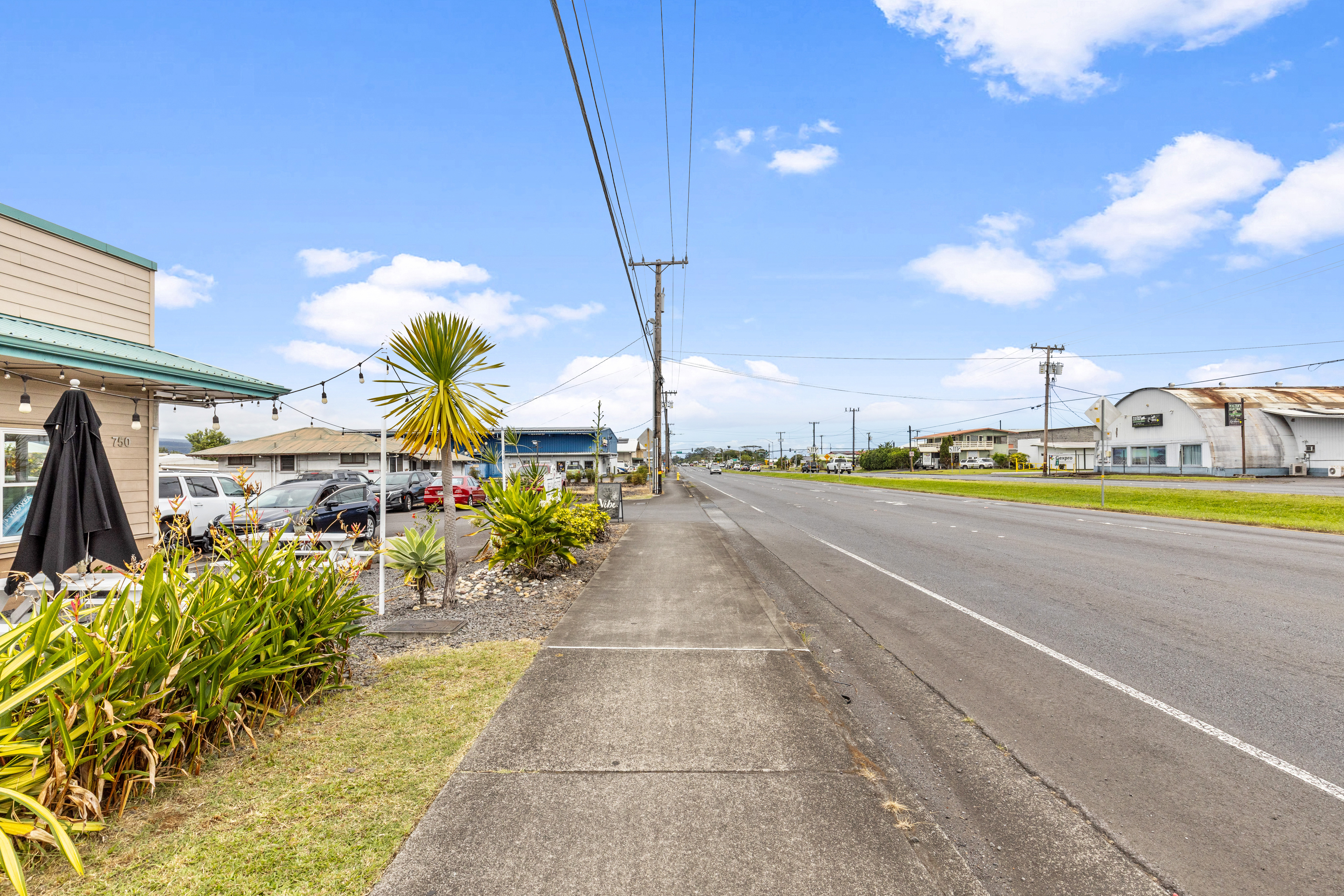 750 Kanoelehua Avenue, Unit 4 Hilo, HI 96720 - Photo 17 of 25 a view of the terrace
