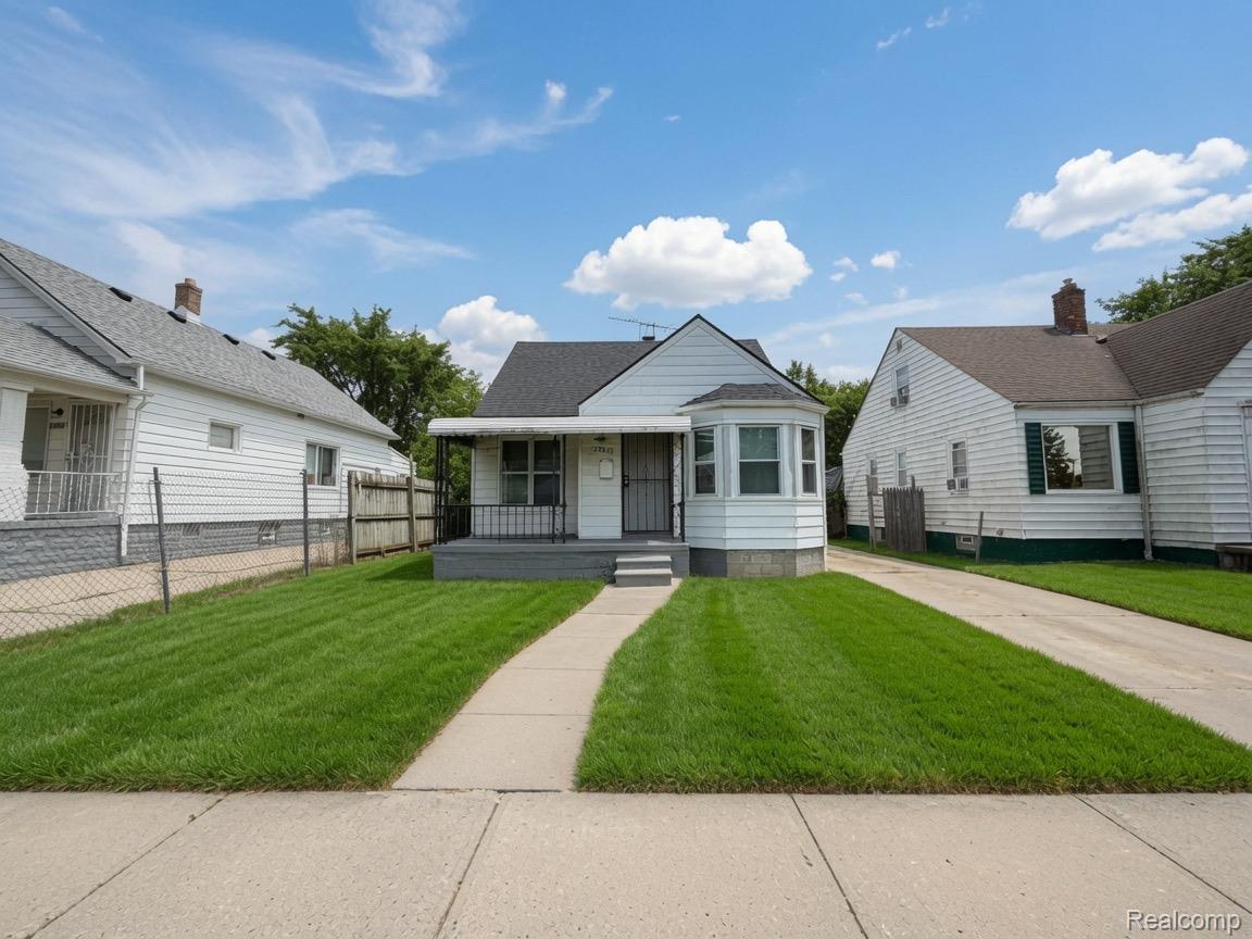 7286 Faust Avenue Detroit, MI 48228 - Photo 2 of 19 Front house