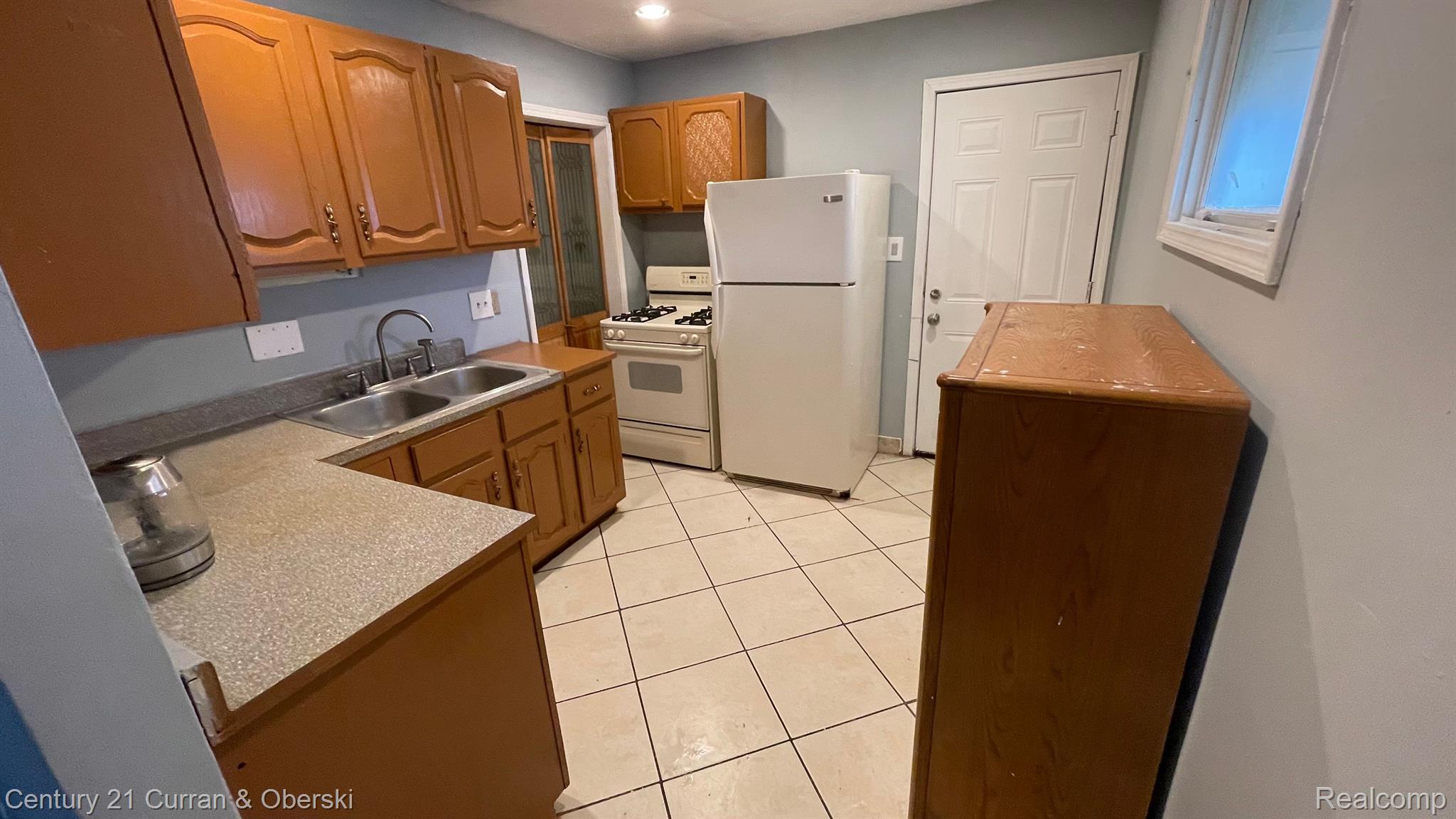 8216 Decatur Street Detroit, MI 48228 - Photo 8 of 15 Gallery Image 8