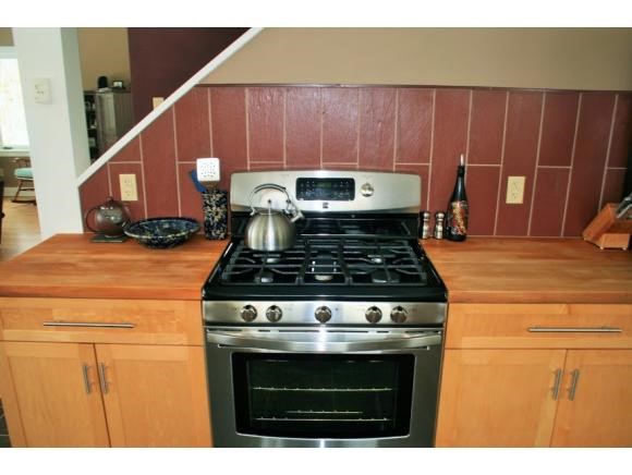 334 Conway Road Starksboro, VT 05487 - Photo 5 of 26 Gallery Image 5