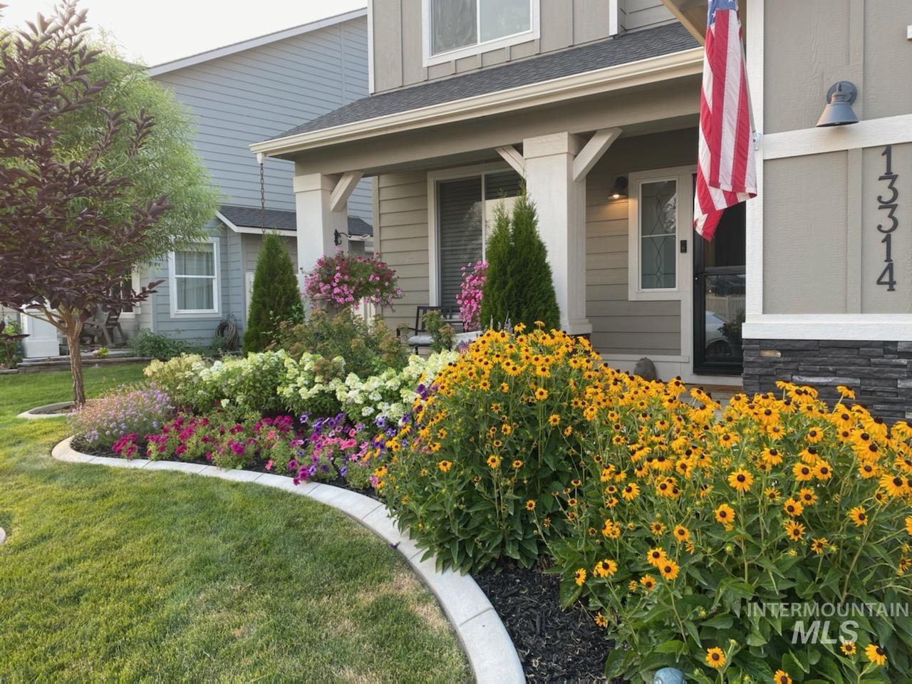 13314 Bloomfield Drive Caldwell, ID 83607 - Photo 26 of 32 In Bloom