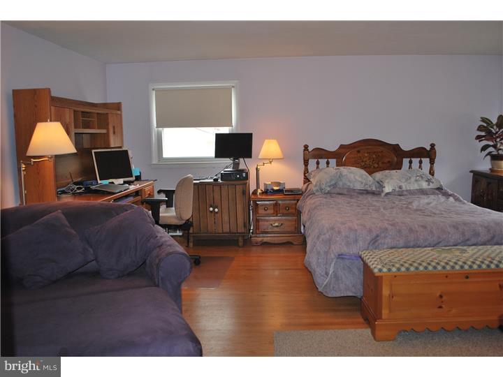 51 Home Road Hatboro, PA 19040 - Photo 12 of 20 Master Bedroom