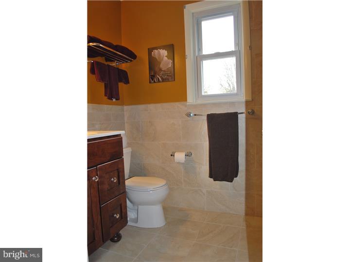 51 Home Road Hatboro, PA 19040 - Photo 14 of 20 Bathroom