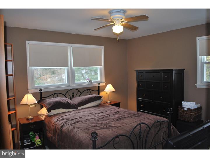 51 Home Road Hatboro, PA 19040 - Photo 16 of 20 Bedroom 2