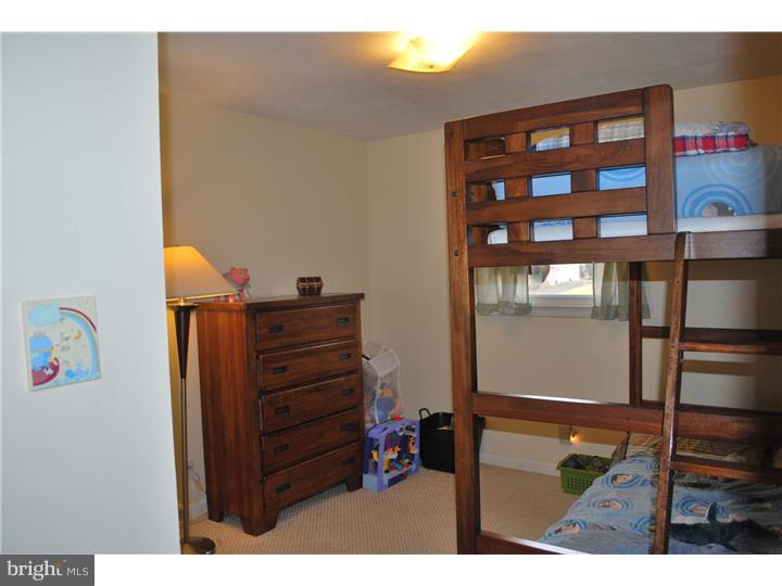 51 Home Road Hatboro, PA 19040 - Photo 17 of 20 Bedroom 3