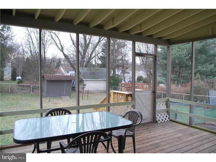 51 Home Road Hatboro, PA 19040 - Photo 19 of 20 Enclosed Porch
