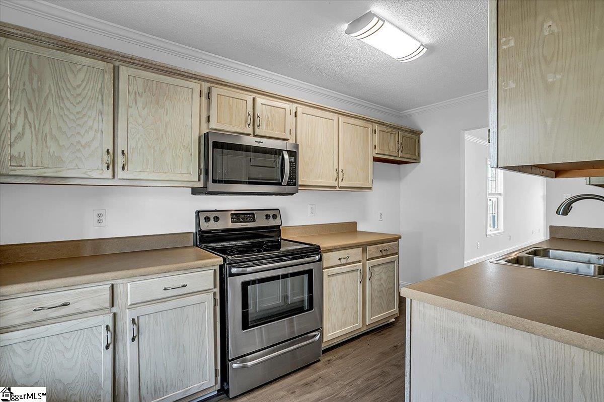 408 Sante Fe Road Moore, SC 29369 - Photo 8 of 29 Gallery Image 8