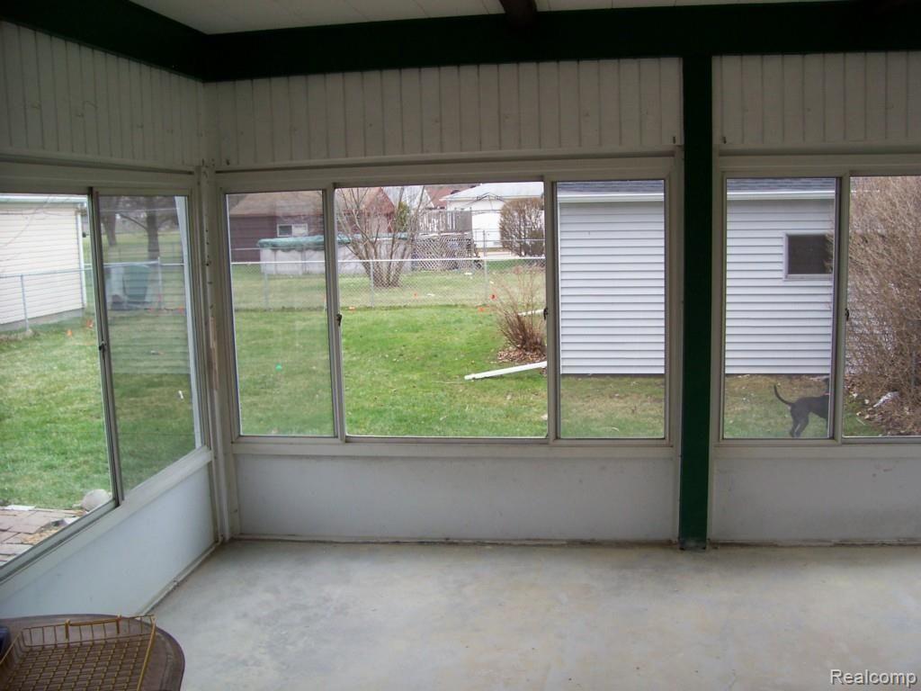 41969 Old Bridge Road Canton, MI 48188 - Photo 14 of 19 Florida Room