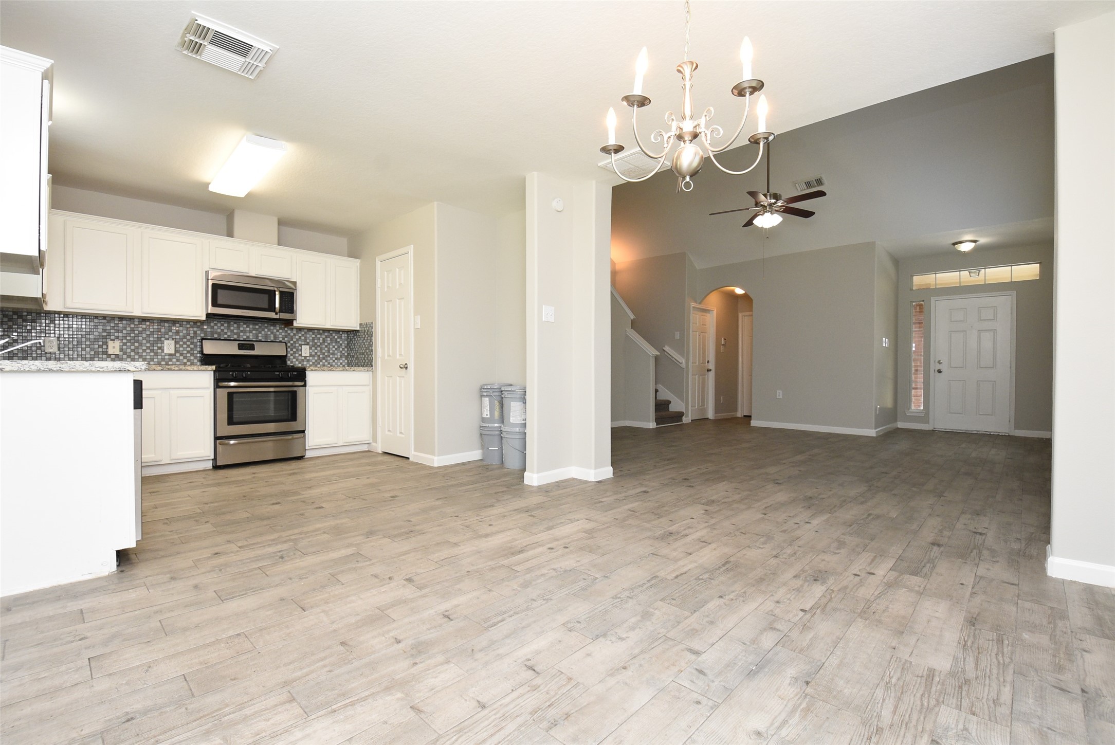 21603 Falvel Lake Drive Spring, TX 77388 - Photo 6 of 45