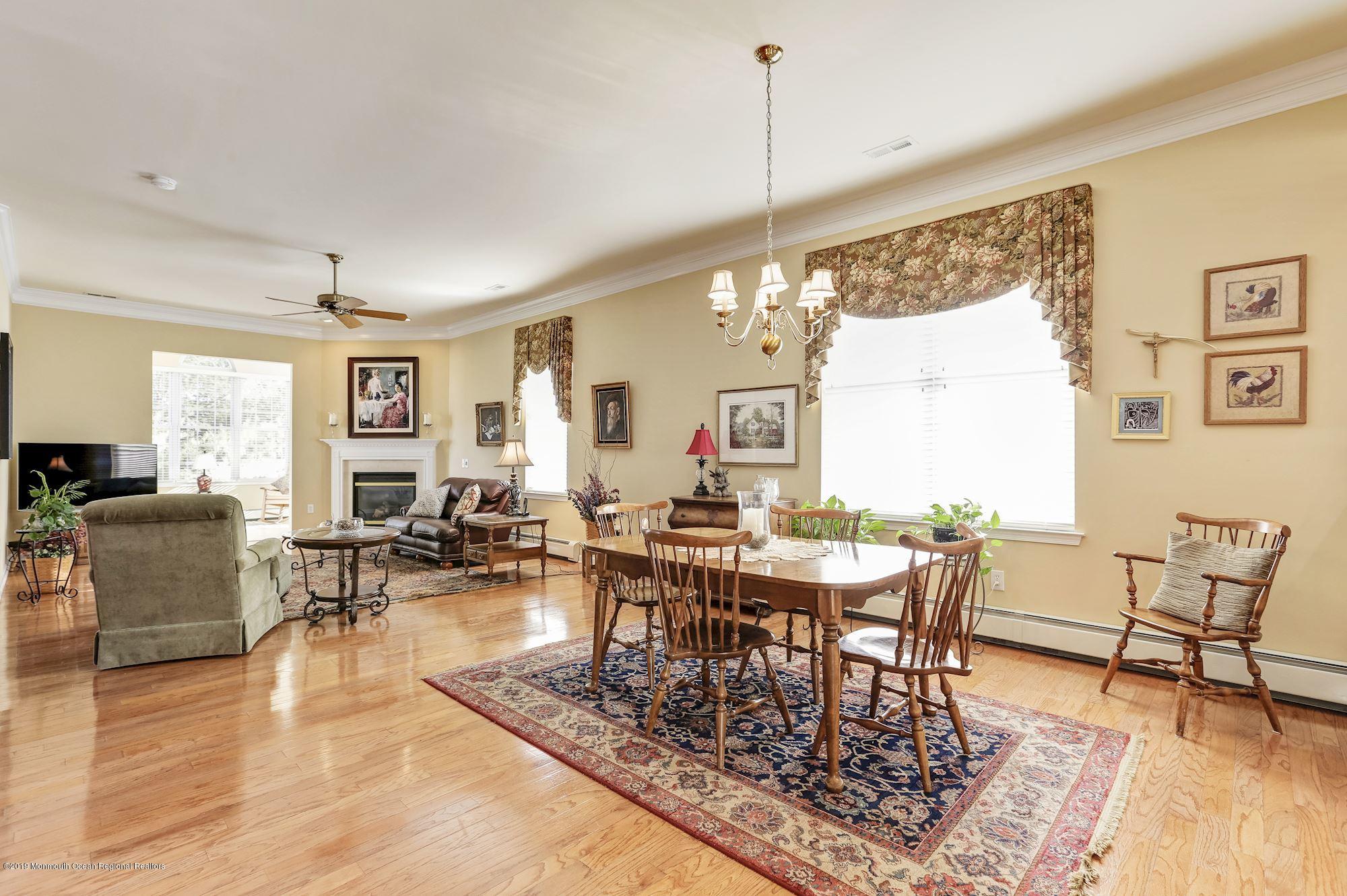 27 Barton Creek Road Jackson, NJ 08527 - Photo 12 of 45 Dining Room
