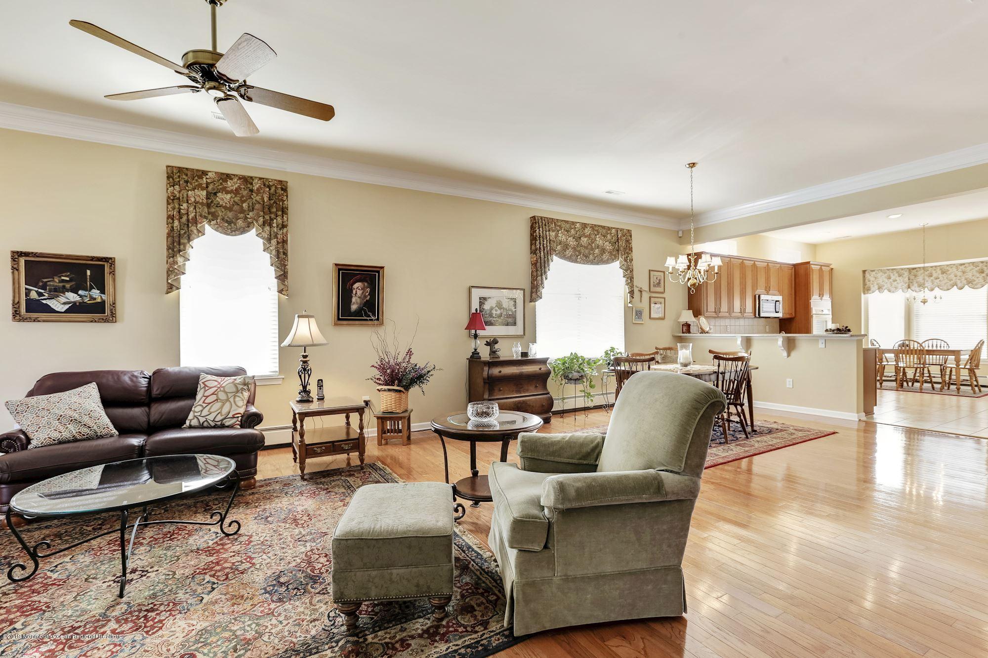27 Barton Creek Road Jackson, NJ 08527 - Photo 20 of 45 Great Room