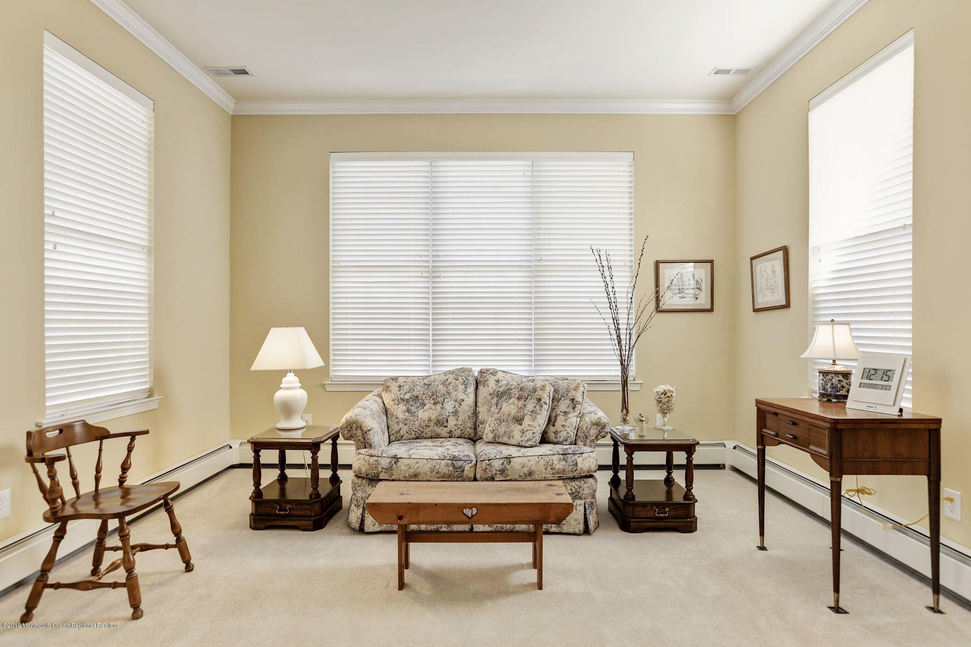 27 Barton Creek Road Jackson, NJ 08527 - Photo 31 of 45 Sitting Room