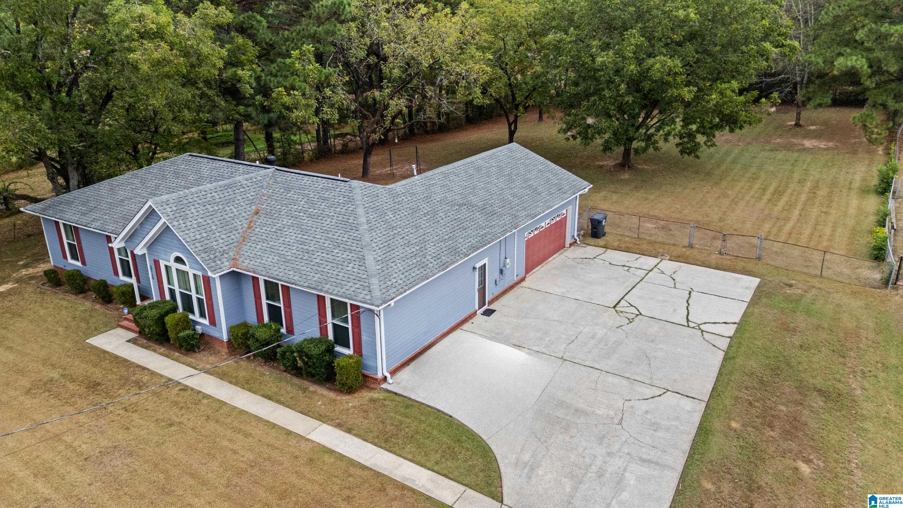2713 Sayers Road Fultondale, AL 35068 - Photo 10 of 55