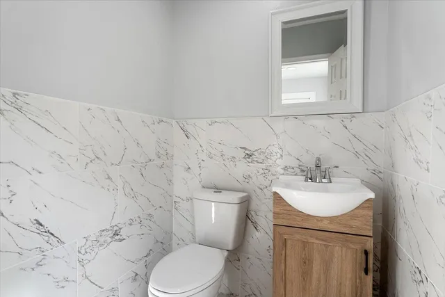 $699,000 | 442 Ave East, Bayonne, NJ 07002