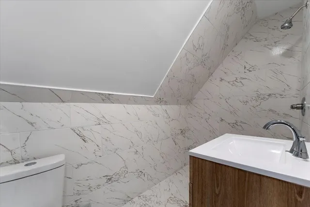 $699,000 | 442 Ave East, Bayonne, NJ 07002