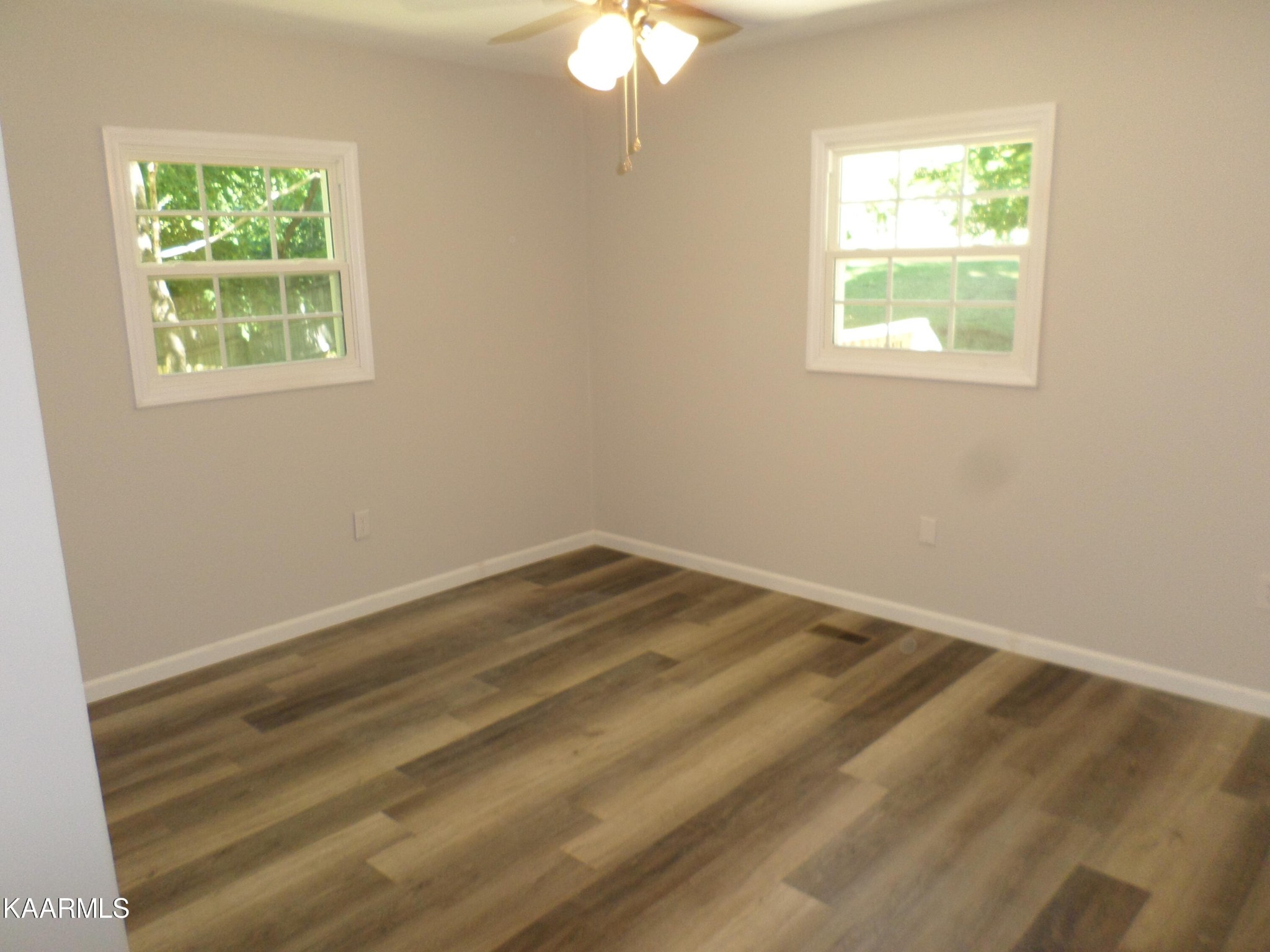 904 Gamble Drive Heiskell, TN 37754 - Photo 7 of 22 Gallery Image 7