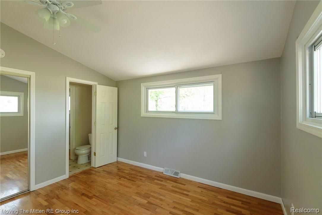 8431 Belleville Road Belleville, MI 48111 - Photo 24 of 42 MTM_8431_belleville-8.jpg