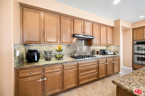 $1,100,000 | 25340 Coral Canyon Road, Corona, CA 92883