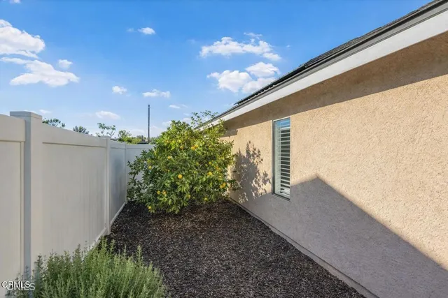 $925,000 | 1414 Fallen Leaf Avenue, Ventura, CA 93004