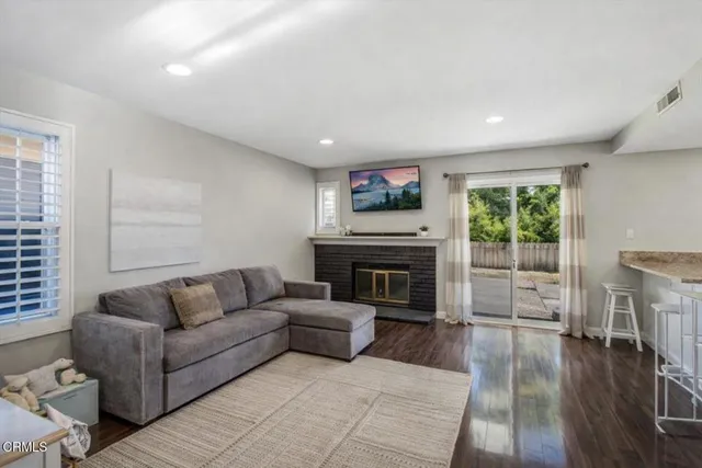 $925,000 | 1414 Fallen Leaf Avenue, Ventura, CA 93004