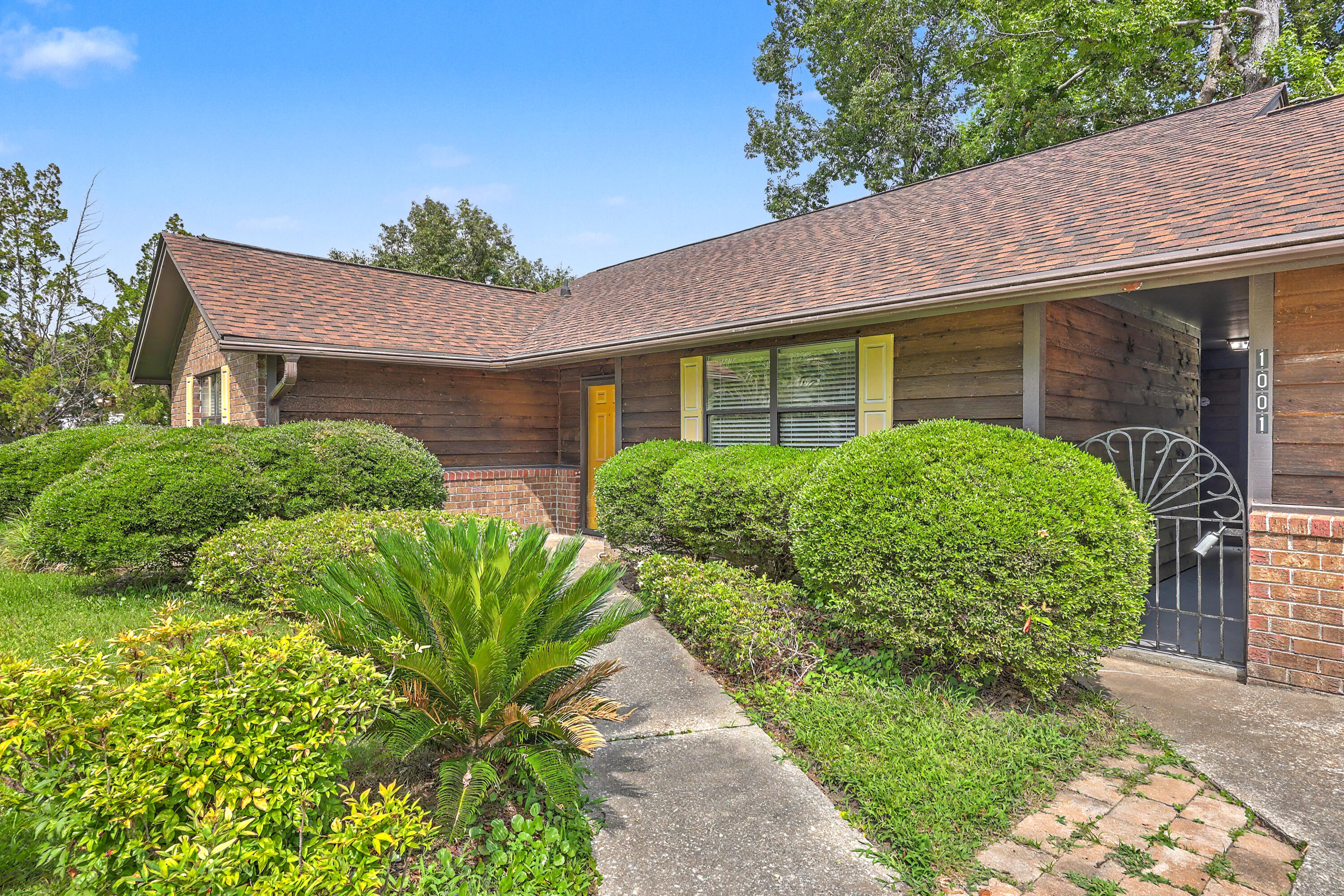 1001 Colonial Pines Drive Ladson, SC 29456 - Photo 8 of 54