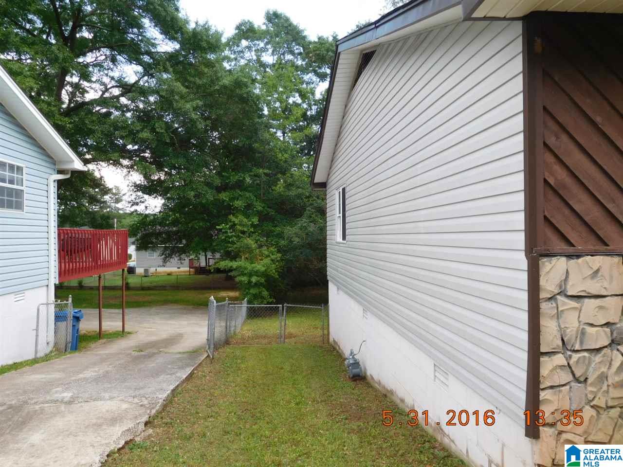 1117 26th Avenue North Bessemer, AL 35023 - Photo 2 of 22