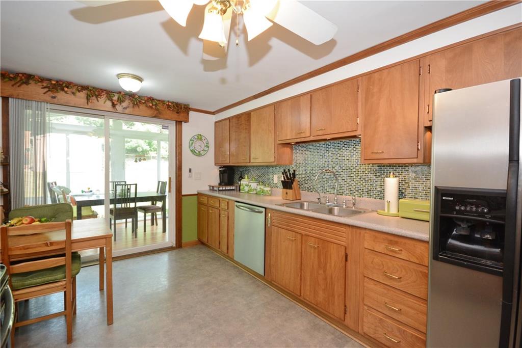 2147 Swallow Hill Road Pittsburgh, PA 15220 - Photo 6 of 19 Updated Eat In Kitchen with SS Appliances
