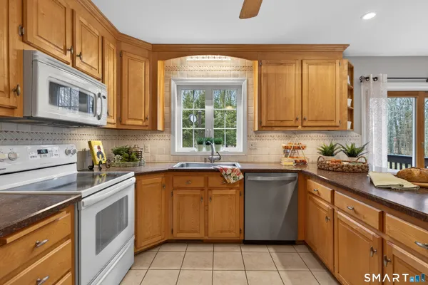 $545,000 | 26 Tanglewood Drive, Preston, CT 06365