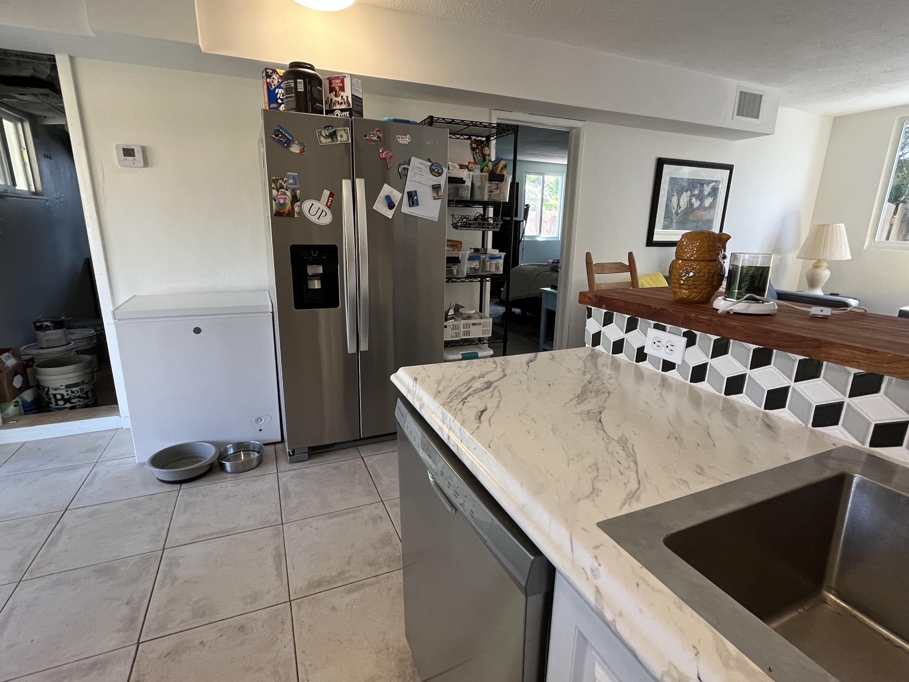 151 Lancaster Street Boca Raton, FL 33487 - Photo 8 of 19 Kitchen 3