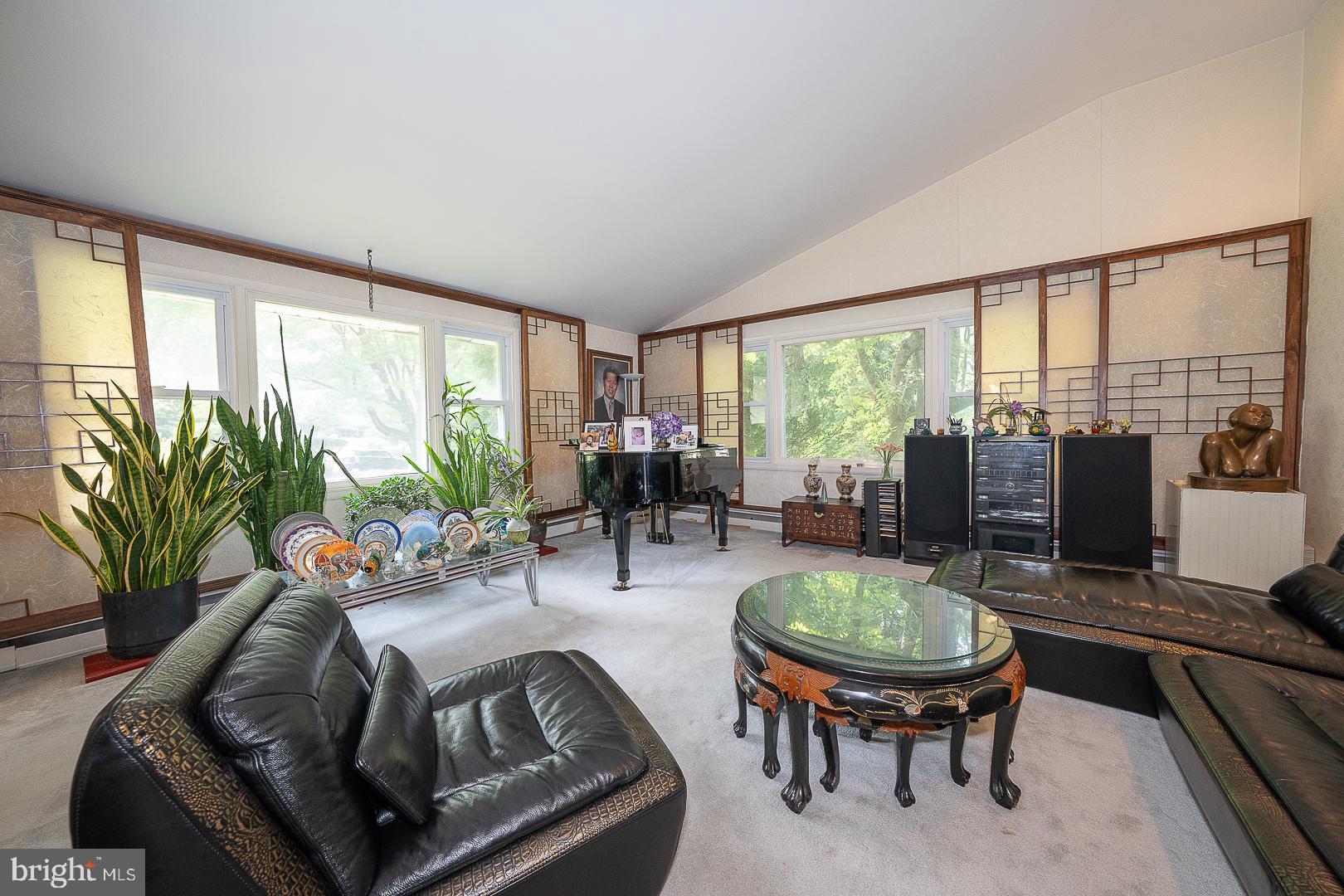 323 Hidden River Road Penn Valley, PA 19072 - Photo 3 of 29 Gallery Image 3