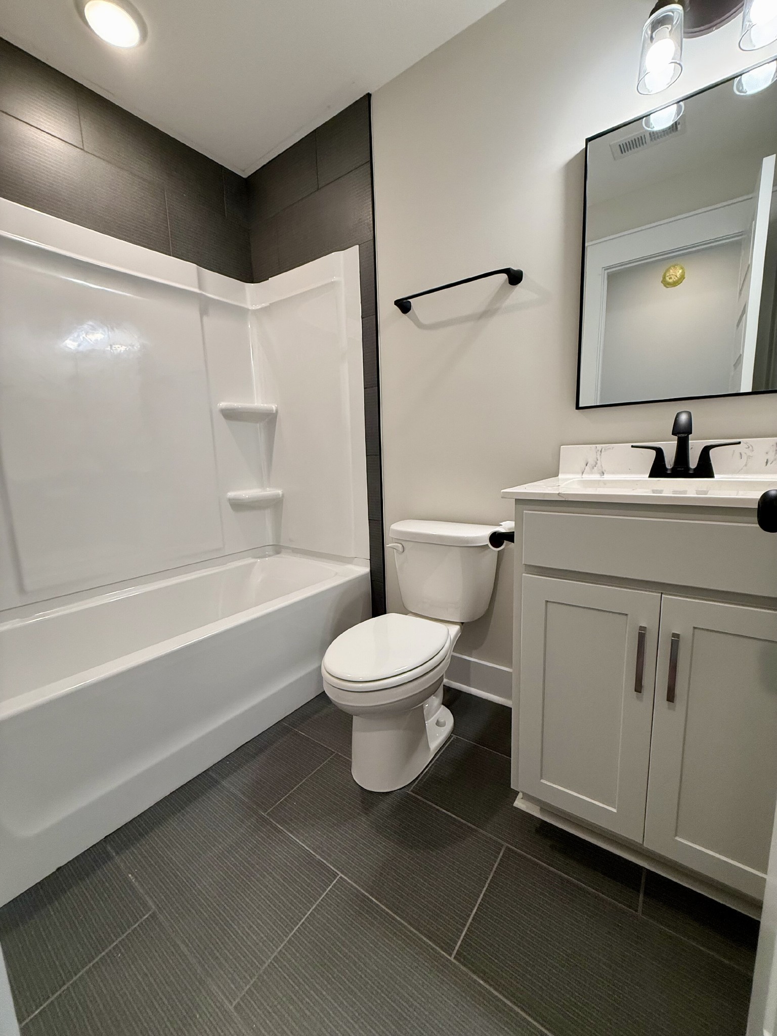 166 Dewberry Road Clarksville, TN 37042 - Photo 29 of 35 Gallery Image 29