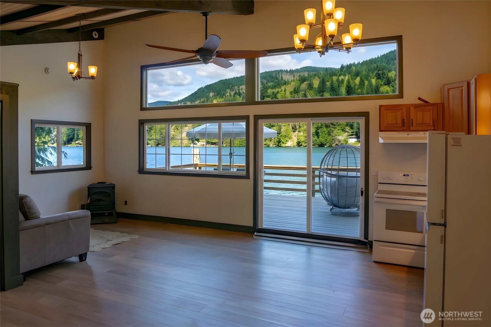 570 South Shore Road Port Angeles, WA 98363 - Photo 14 of 40 wooden floor in an empty room with a window